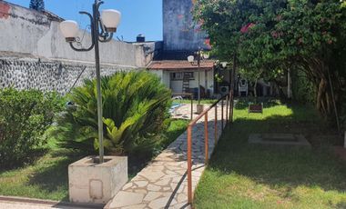 VENTA CASA EN LOTE PROPIO, 4 AMBIENTES, V. BALLESTER