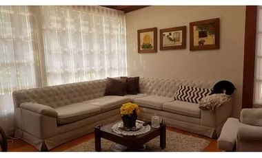 casa en venta amplia en sayausi san sebastian con area verde de 1 piso