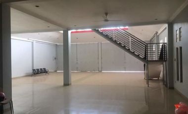 Ruko Futsal Cucian Mobil Strategis Laris Jl. Pancasila Kuningan Jabar