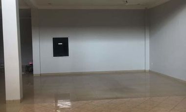 Ruko Futsal Cucian Mobil Strategis Laris Jl. Pancasila Kuningan Jabar
