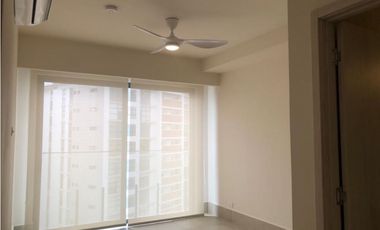 APARTAMENTO OCEAN HOUSE LINEA BLANCA CON BALCON, SANTA MARIA 15/08