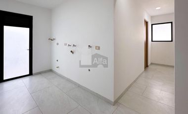 Casa en venta en Hacienda San Antonio Metepec con habitación en planta baja