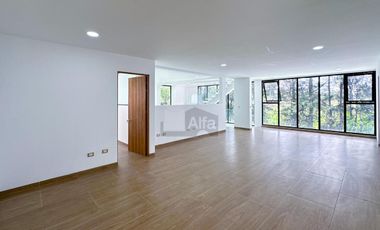 Casa en venta en Hacienda San Antonio Metepec con habitación en planta baja