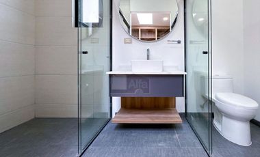 Casa en venta en Hacienda San Antonio Metepec con habitación en planta baja