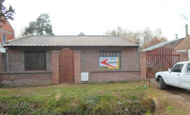 Casa en venta en Burzaco Este
