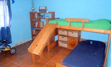 Casa en venta en Burzaco Este