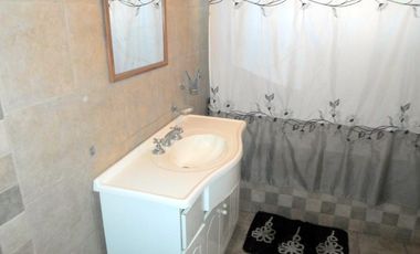 Casa en venta en Burzaco Este