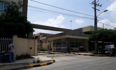 apartamento en arriendo/venta en villa campestre. Cod V101596