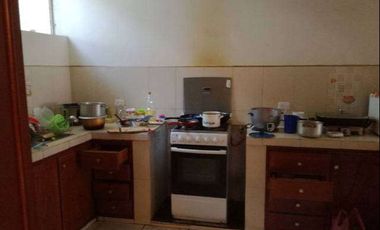 Casa con locales comerciales de venta en Otavalo