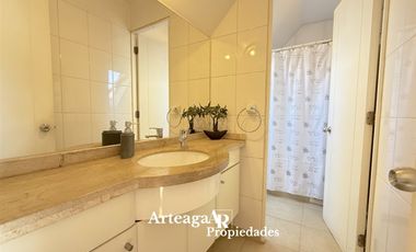Casa En Venta En Chicureo Oriente