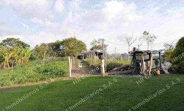 OPORTUNIDAD - VENDO FINCA GANADERA - MESA DE LOS SANTOS