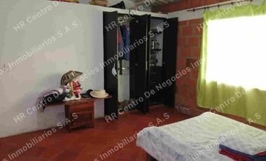 OPORTUNIDAD - VENDO FINCA GANADERA - MESA DE LOS SANTOS