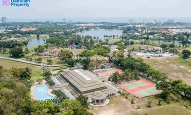 Luxury Golf Villa in Hua Hin at Palm Hills Golf Resort