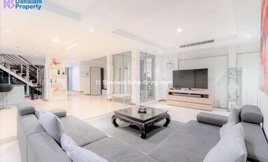 Luxury Golf Villa in Hua Hin at Palm Hills Golf Resort