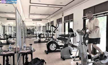 Luxury Golf Villa in Hua Hin at Palm Hills Golf Resort