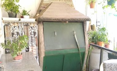 Casa sobre amplio terreno