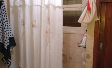 Casa sobre amplio terreno