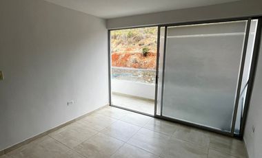 apartamento en arriendo en la floresta. Cod A3438