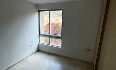 apartamento en arriendo en la floresta. Cod A3438