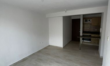 apartamento en arriendo en la floresta. Cod A3438