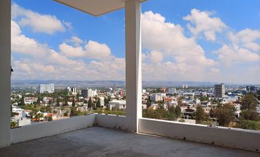 PENTHOUSE D SUPER LUJO EN EL CORAZÓN DE BOSQUES