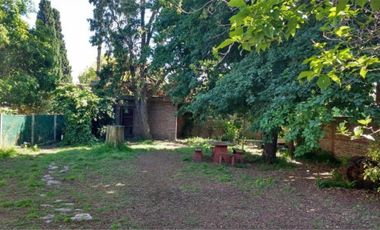 EXCELENTE CASA DE 4 AMBIENTES EN LOTE 10X56 EN VENTA - VILLA SARMIENTO