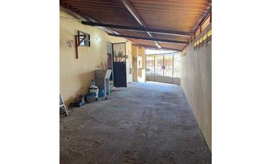 VENDO CASA EN ARRAIJAN ALTOS DEL EL TECAL 2R