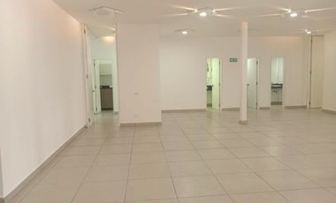 local en arriendo en santa barbara occidental-usaquén. Cod A1105097