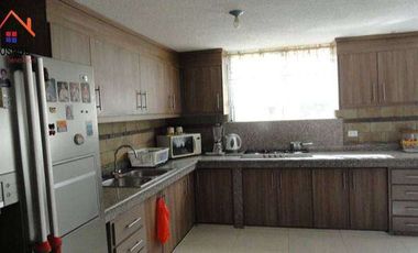 Venta de casa en Otavalo en Conjunto Privado