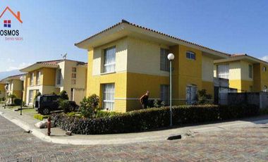Venta de casa en Otavalo en Conjunto Privado