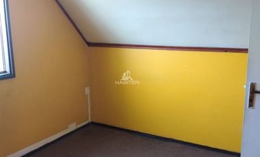Casa en Venta en Villa Las Azaleas, cercana a la Virgen de Padre Las Casas y a la Avenida Villa Alegre