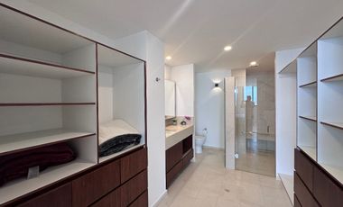 Renta lujoso Pent house amueblado en Juriquilla