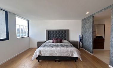 Renta lujoso Pent house amueblado en Juriquilla