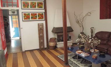 Casa Venta 8 dormitorios, apta residencial Agua Santa, Viña