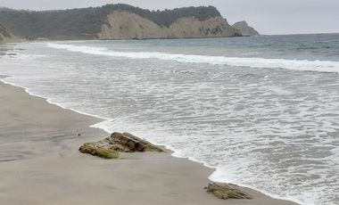 Se Vende Terreno para Desarrollar Frente al Mar en Salango