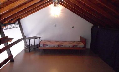 Duplex de 2 ambientes con altillo- Santa Mónica