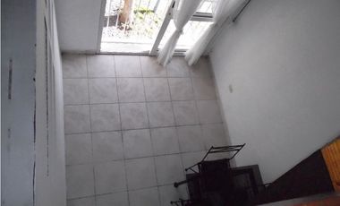 Duplex de 2 ambientes con altillo- Santa Mónica