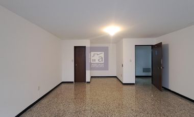 COD. 5590 - SE ARRIENDA OFICINA - BARRIO: CENTRO