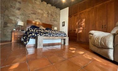 Casa Resdiencial estilo mexicano contemporáneo 6.Sec san javuer Pachuc