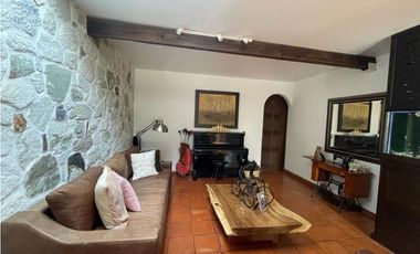 Casa Resdiencial estilo mexicano contemporáneo 6.Sec san javuer Pachuc