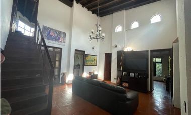 Casa Resdiencial estilo mexicano contemporáneo 6.Sec san javuer Pachuc