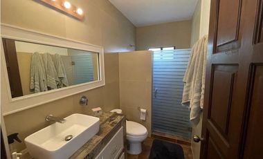 Casa Resdiencial estilo mexicano contemporáneo 6.Sec san javuer Pachuc