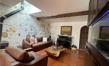 Casa Resdiencial estilo mexicano contemporáneo 6.Sec san javuer Pachuc