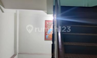 Dijual Rumah Sekaligus Ruko di Jalan Utama Astana Anyar Bandung