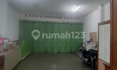 Dijual Rumah Sekaligus Ruko di Jalan Utama Astana Anyar Bandung