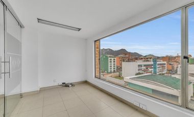 oficina en arriendo en antiguo country. Cod A121133017