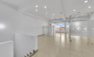 oficina en arriendo en antiguo country. Cod A121133017