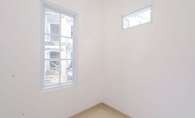 Rumah SHM 2 Lt Siap Huni 5 Menit ke Gerbang Tol Margonda 3 J-39938
