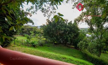 Casa en venta en Las Cañadas  zapopan club de golf