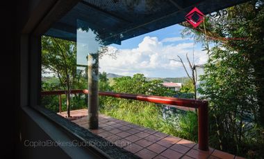 Casa en venta en Las Cañadas  zapopan club de golf
